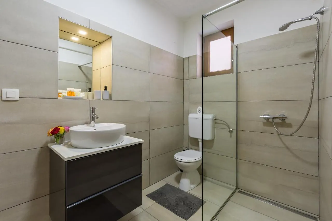 Apartments Zomzi Porec