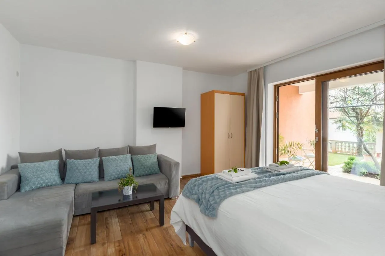 Apartments Zomzi Porec