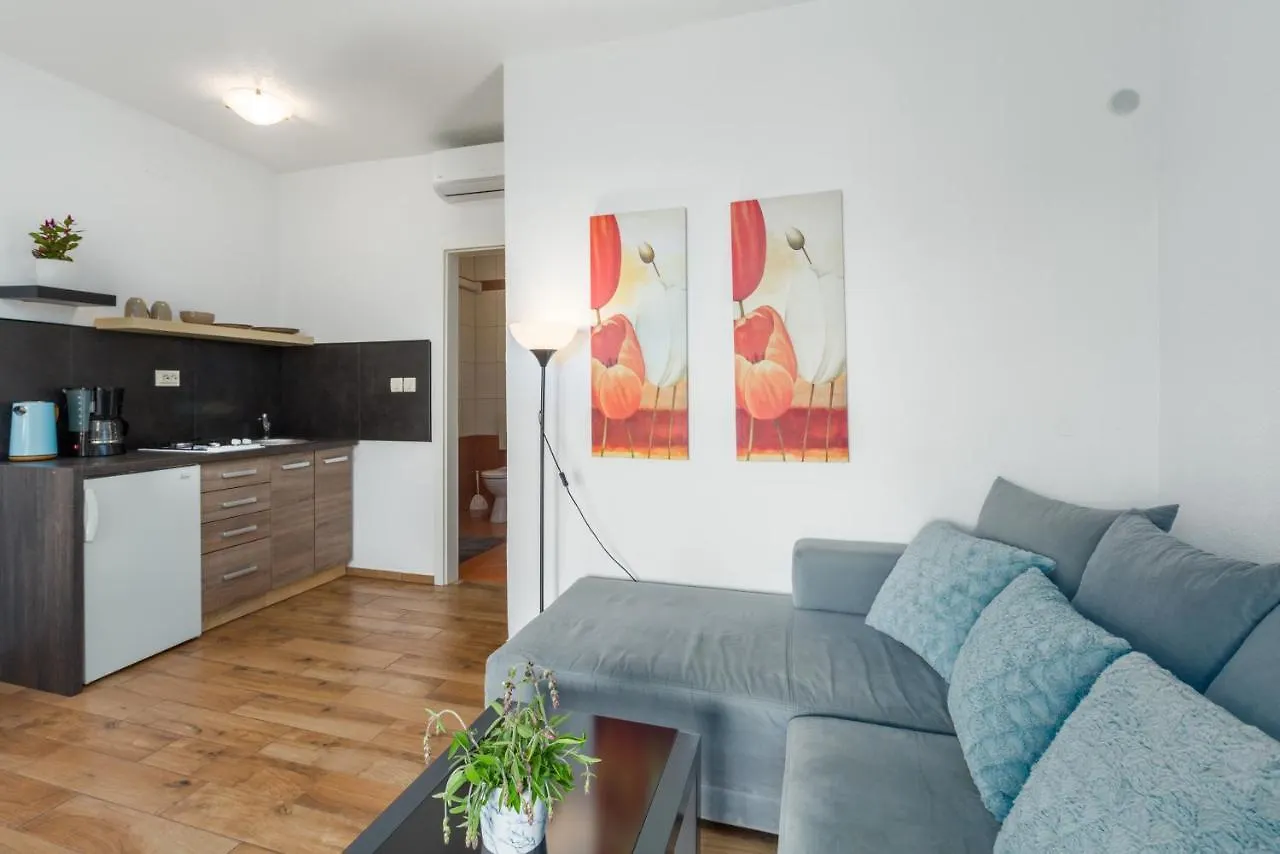 Apartments Zomzi Porec