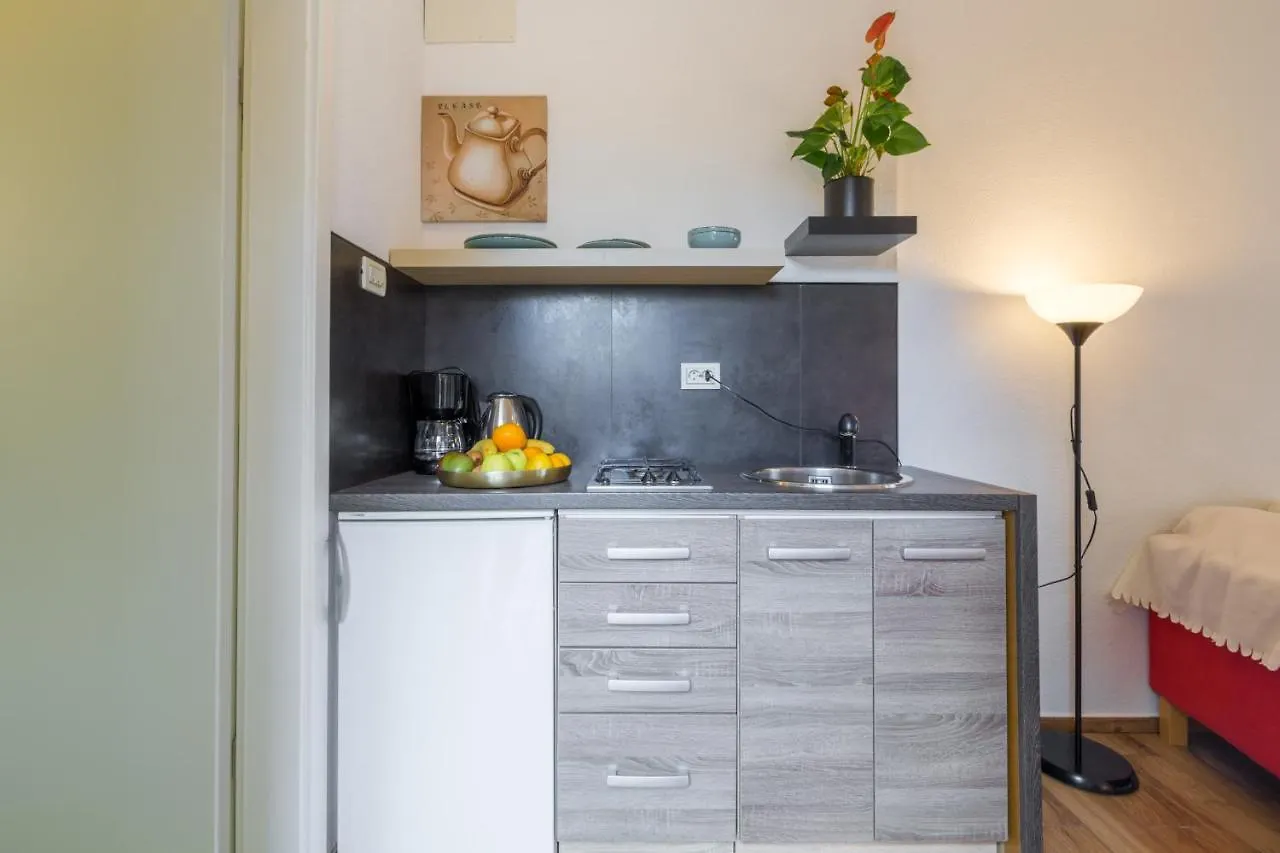 Apartments Zomzi Porec 0*,  Croatia