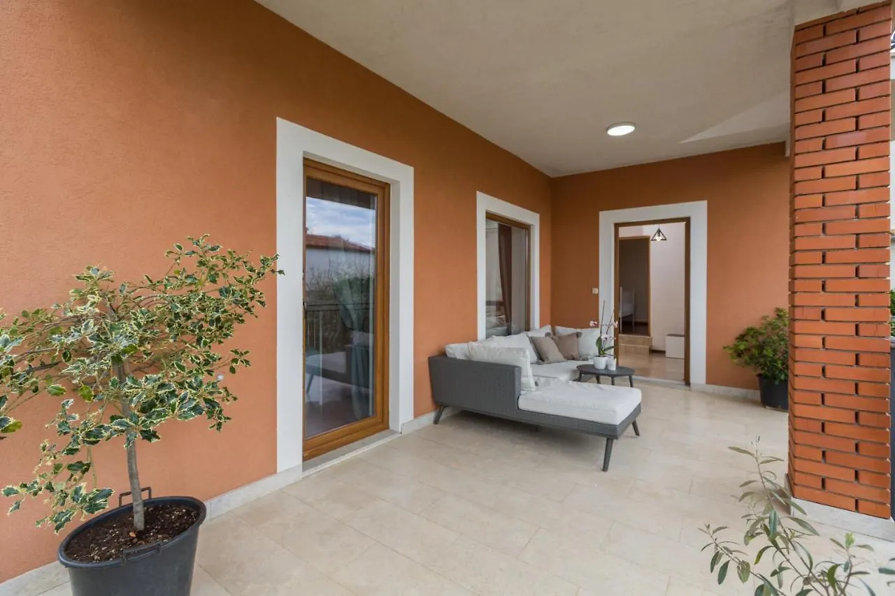 Apartments Zomzi Porec