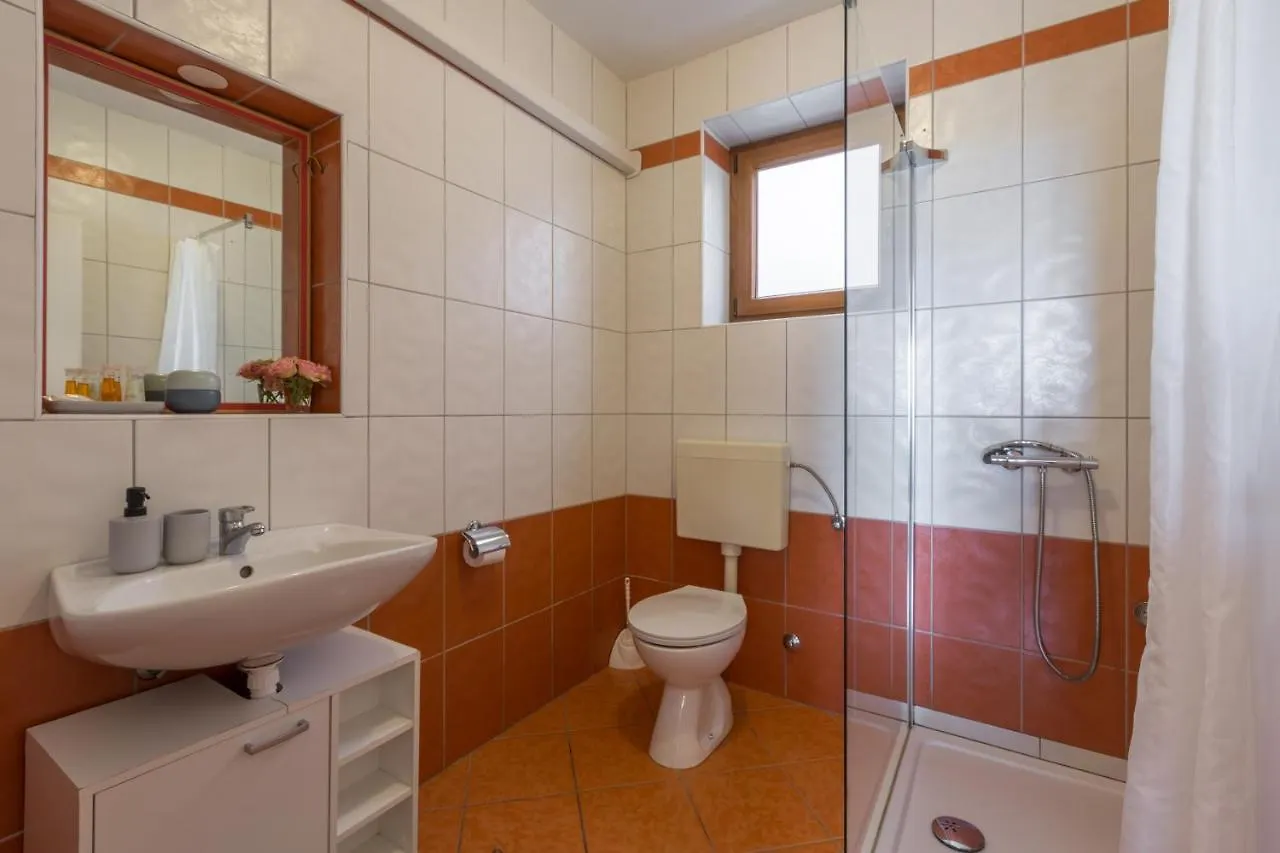 Apartments Zomzi Porec