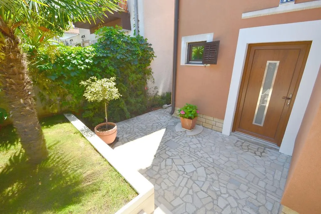 Apartments Zomzi Porec