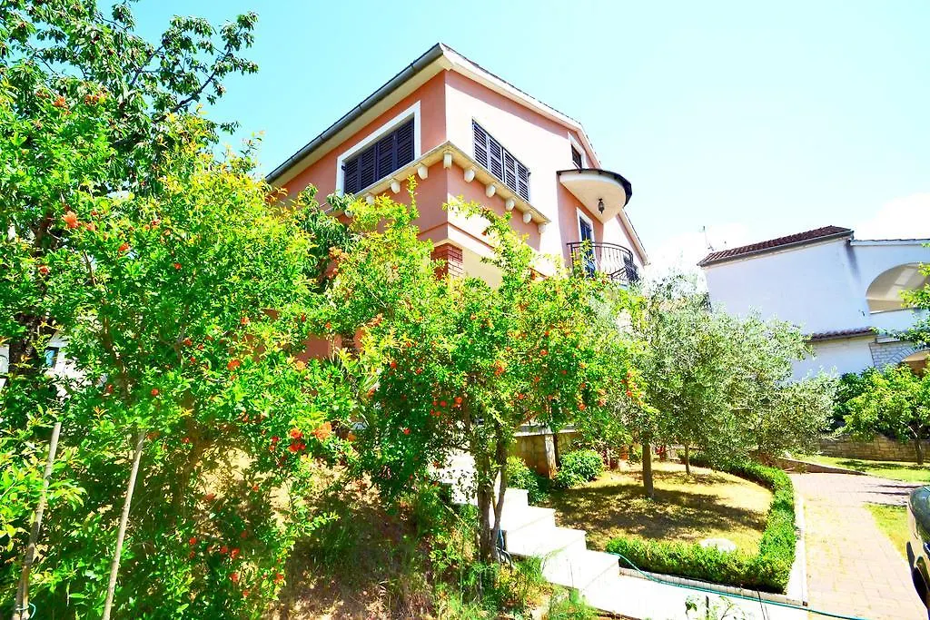 Apartments Zomzi Porec Croatia