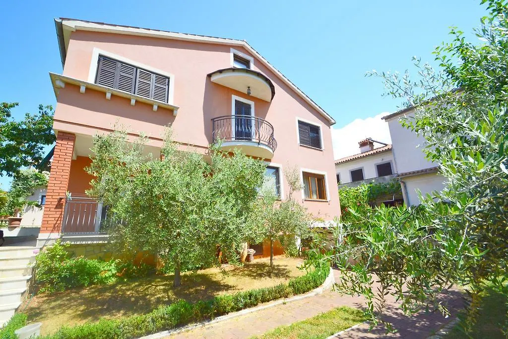 Apartments Zomzi Porec